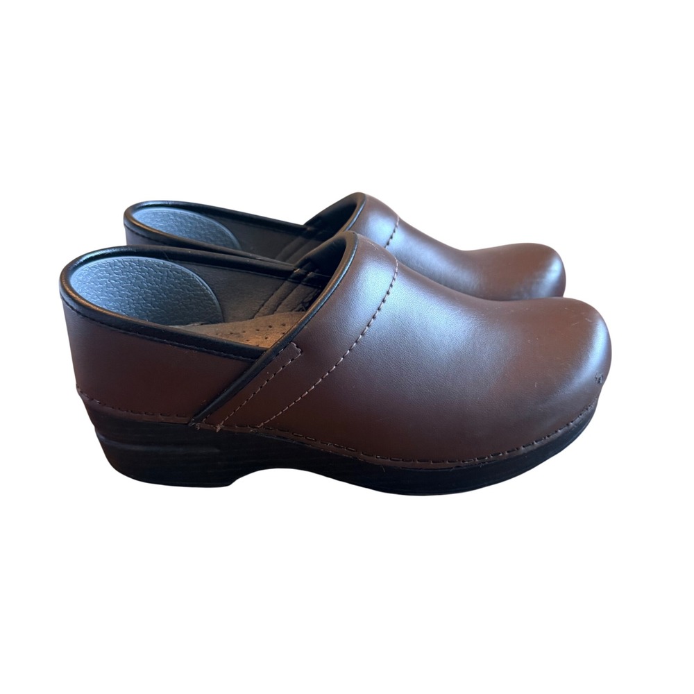 Dansko Professional Brown Leather Clogs Womens Size 36 Slip On Comfort Shoes